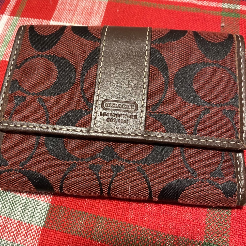 Coach wallet